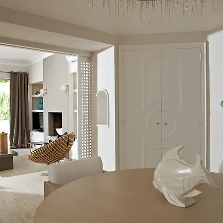 Des Lices Otel Saint-Tropez